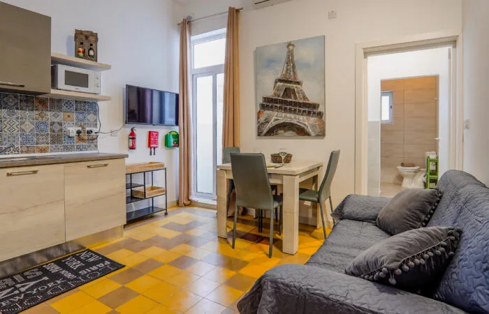 Digital Nomad Apartment 5 - By Solea